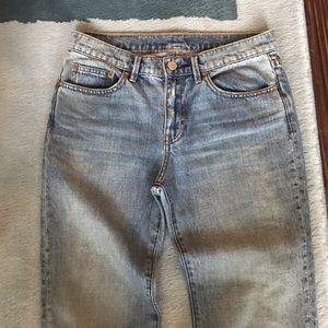 BDG Denim Highgate Mid Rise Cropped Jeans